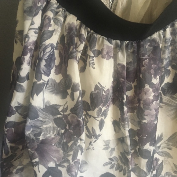 Iris Cream and Purple Flower flare Skirt - Picture 5 of 6